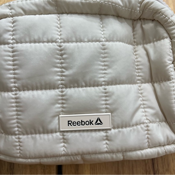 Reebok Quilted Crossbody / Belt Bag – One Size - Picture 2 of 8